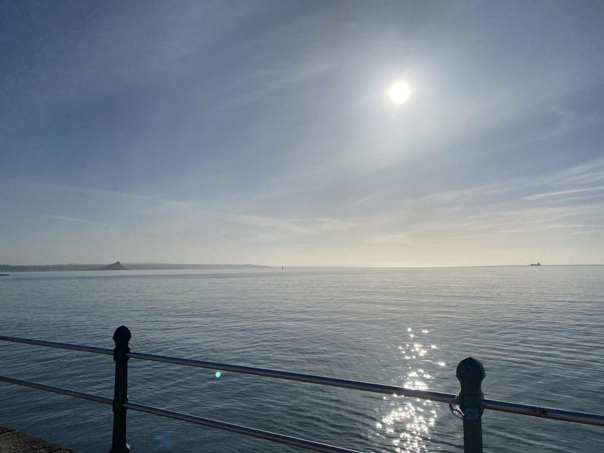 Spacious, Seaside, Victorian Home "Bay View Terrace", Penzance Buitenkant foto